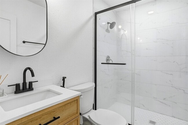 Building Photo - 1820 Castille Dr