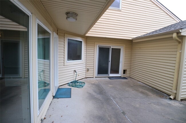 Building Photo - 9939 Kemp Forest Dr