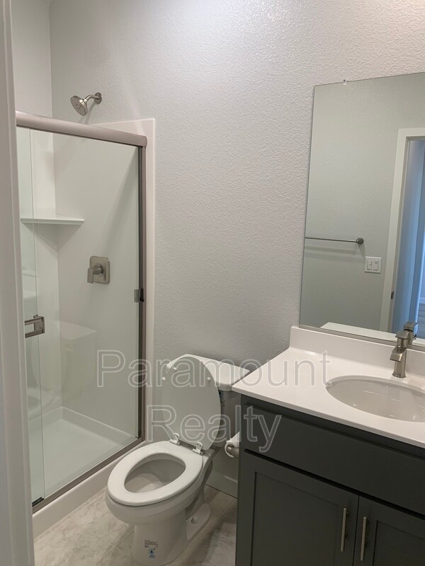 Building Photo - 886 Shearwater Rd