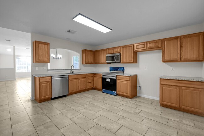 Building Photo - 10486 Twin Circles Dr