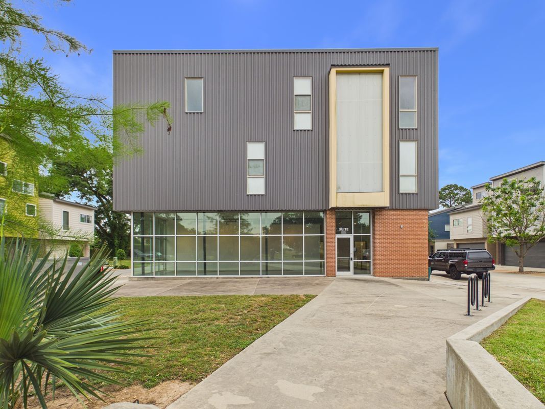 Building Photo - 209 Highland Park Ln