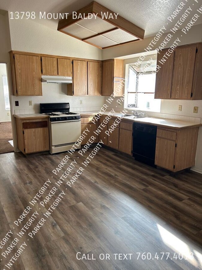 Building Photo - 13798 Mt Baldy Way