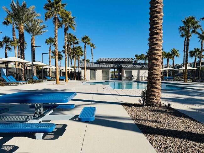 Building Photo - Semi-Furnished 3-bedroom, 2.5-bath townhouse For Rent