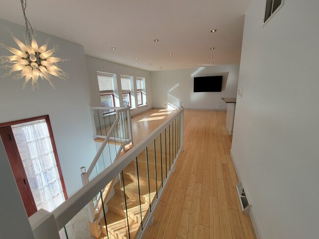 Building Photo - 342 Jervey Ln
