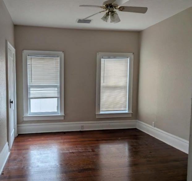 Building Photo - 1008 Lake Ave