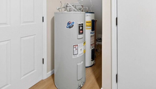 Building Photo - 13 Sligo St