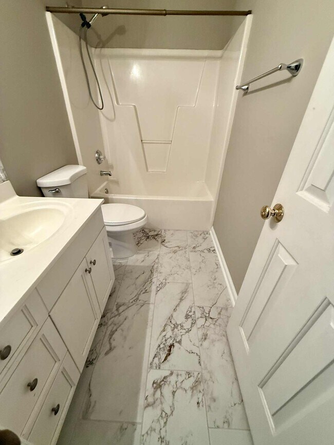 Brand new master suite tiles - 5403 Picket Fence Ln