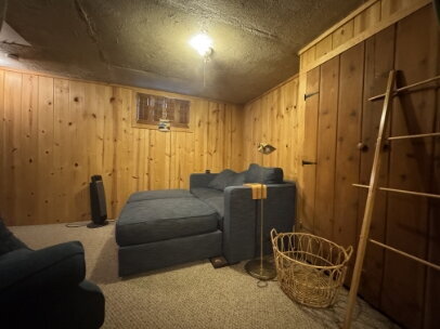 Building Photo - "Charming 3-Bed Hardwood Haven in (Powderhorn) Minneapolis – Spacious 1621 Sq Ft!"