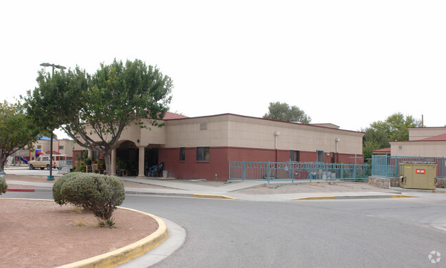 Building Photo - Kennedy Communities