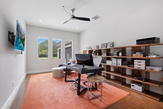 Building Photo - 17101 Magnolia Estates Dr