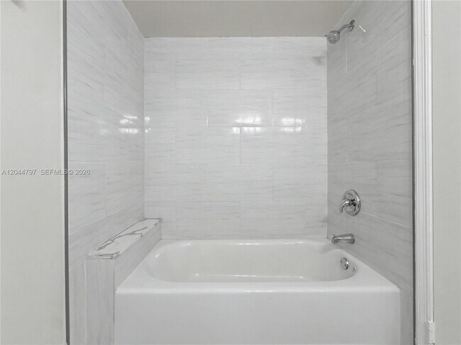 Building Photo - 20964 SW 84th Ave