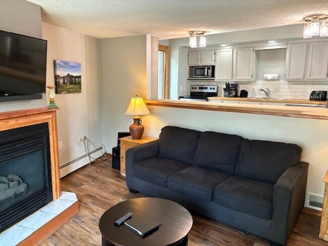 Building Photo - Monthly Rental- Gold Camp 127