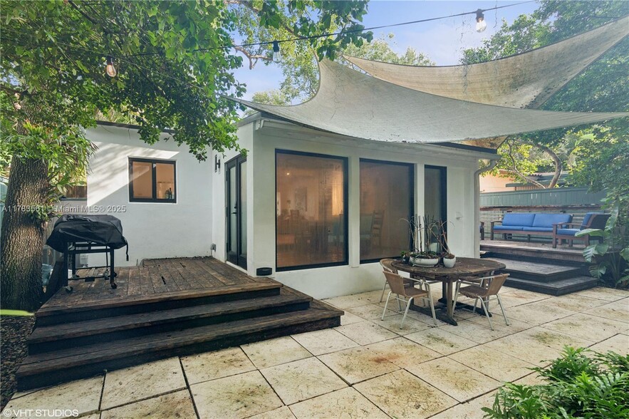 Building Photo - 3794 Irvington Ave