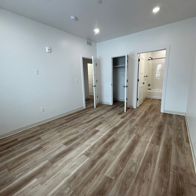 Building Photo - New 2 Bedroom 2 bathroom Teton Peak Flats Unit E 101 With Additional Storage Closet