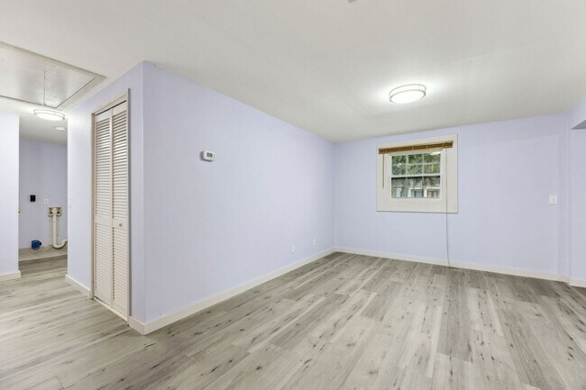 Building Photo - Renovated 3/2 on Amelia Island’s South End + HUGE Garage