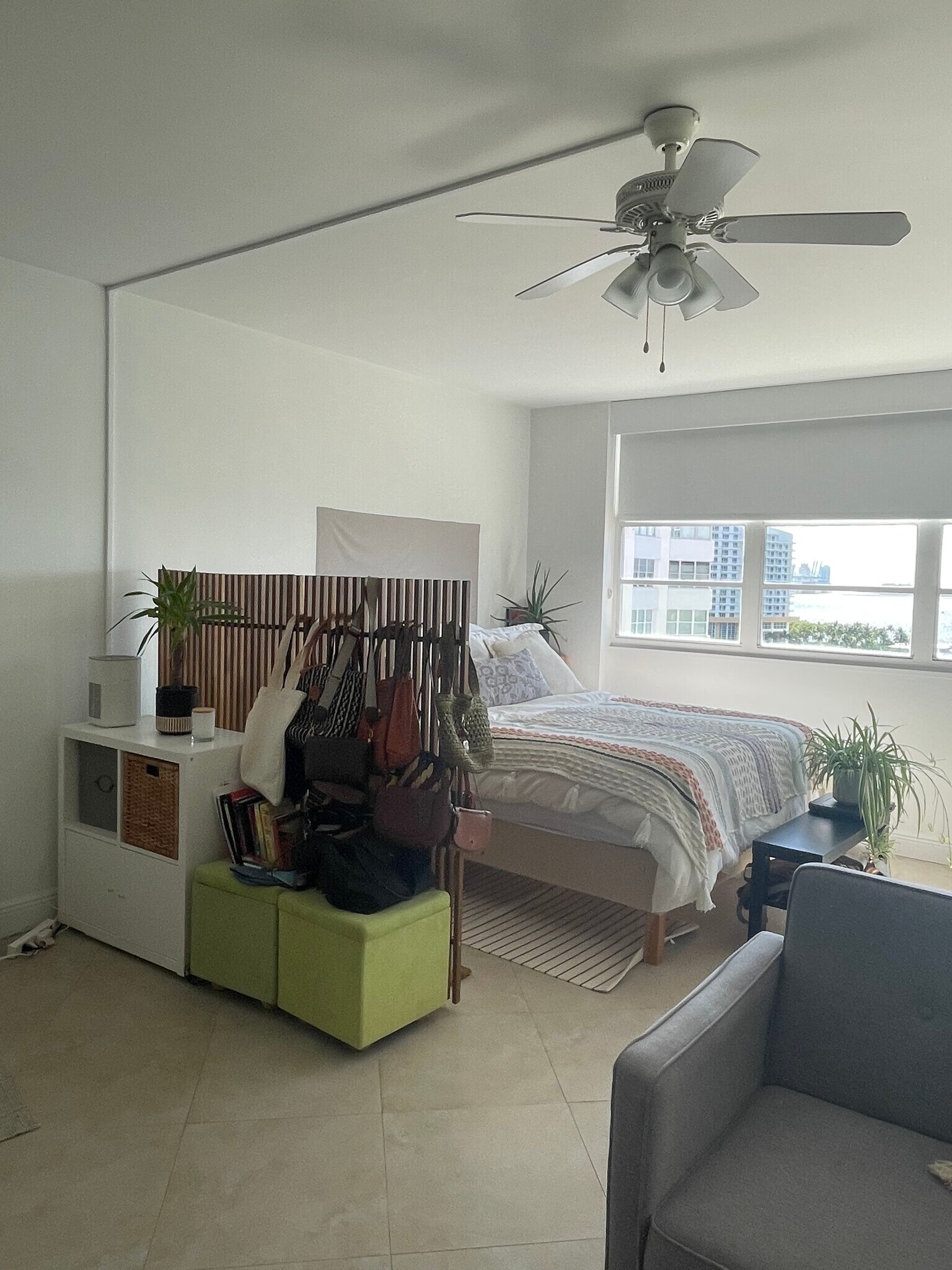 Building Photo - 999 Brickell Bay Dr