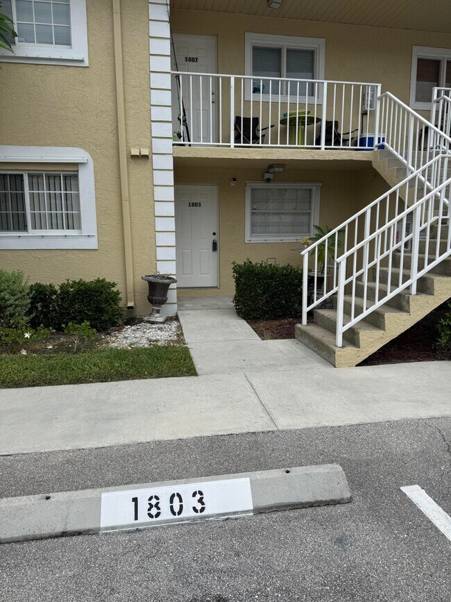 Building Photo - 1803 Palm Beach Trace Dr