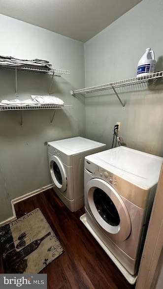 Building Photo - 812 Eagles Chase Dr