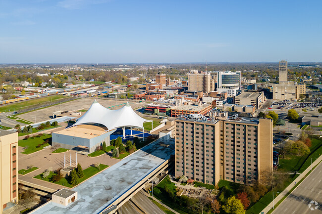 Looking North - Phoenix Place