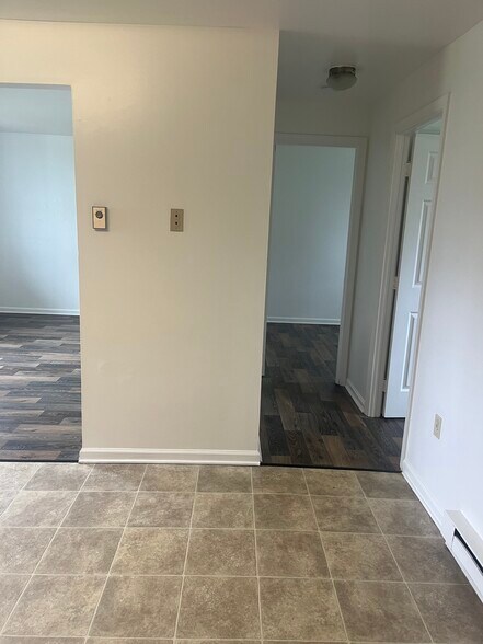 Building Photo - 2 Stoltzfus Ln