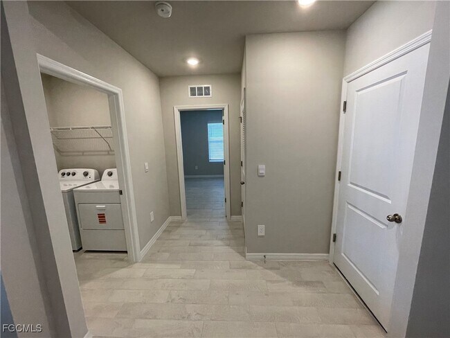 Building Photo - 3720 SW 12th Pl