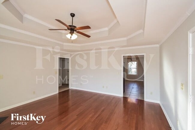 Building Photo - 10777 Plantation Dr