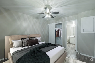 Building Photo - Beautiful 3 Bedroom Townhome in Arlington!