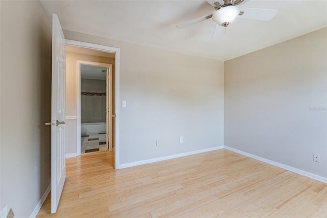 Building Photo - 16203 Fantasia Dr