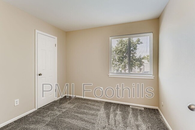 Building Photo - 7971 Chase Cir