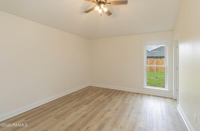 Building Photo - 122 Pebble Beach Dr