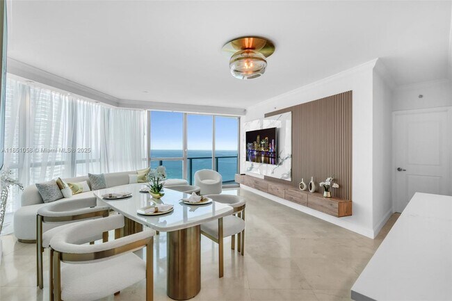 Building Photo - 3101 S Ocean Dr
