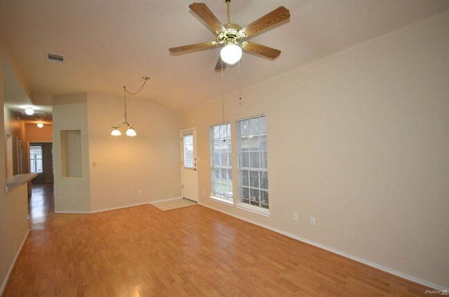 Building Photo - 12303 Abney Dr