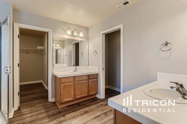 Building Photo - 14367 Talawa Dr