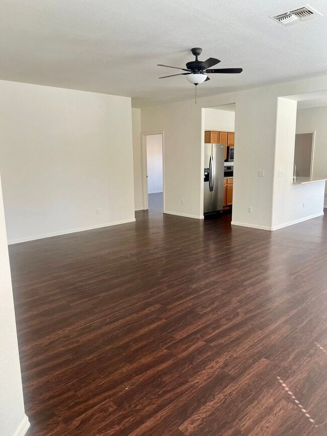 Building Photo - 3-bedroom, 2-bath in Johnson Ranch
