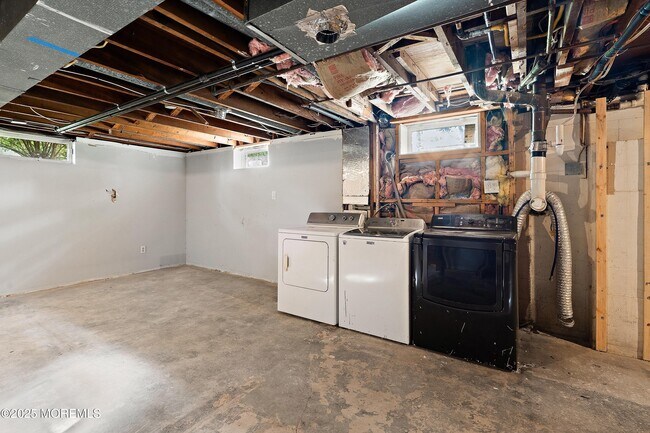 Building Photo - 1133 Marlane Rd