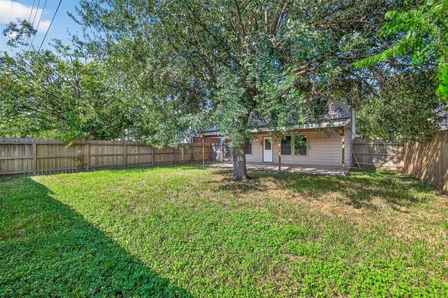 Building Photo - 3714 Bent Springs Ln