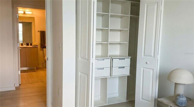 Building Photo - 5592 Pga Blvd