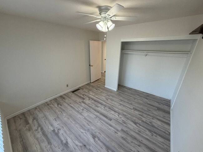 Building Photo - Livermore Single Story 3 bed / 2 bath, serene neighborhood, backyard,  Close to downtown, 580 and...