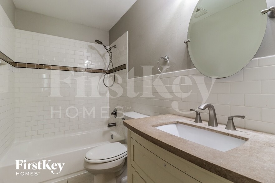 Building Photo - 3943 Kimberly Dawn Cove