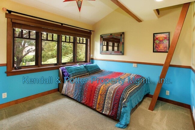 Building Photo - 508 Escalona Dr