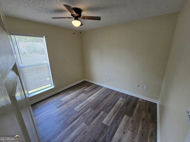 Building Photo - 106 Egret Ct
