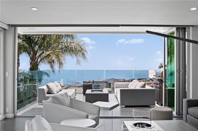 Building Photo - 855 Santa Ana St