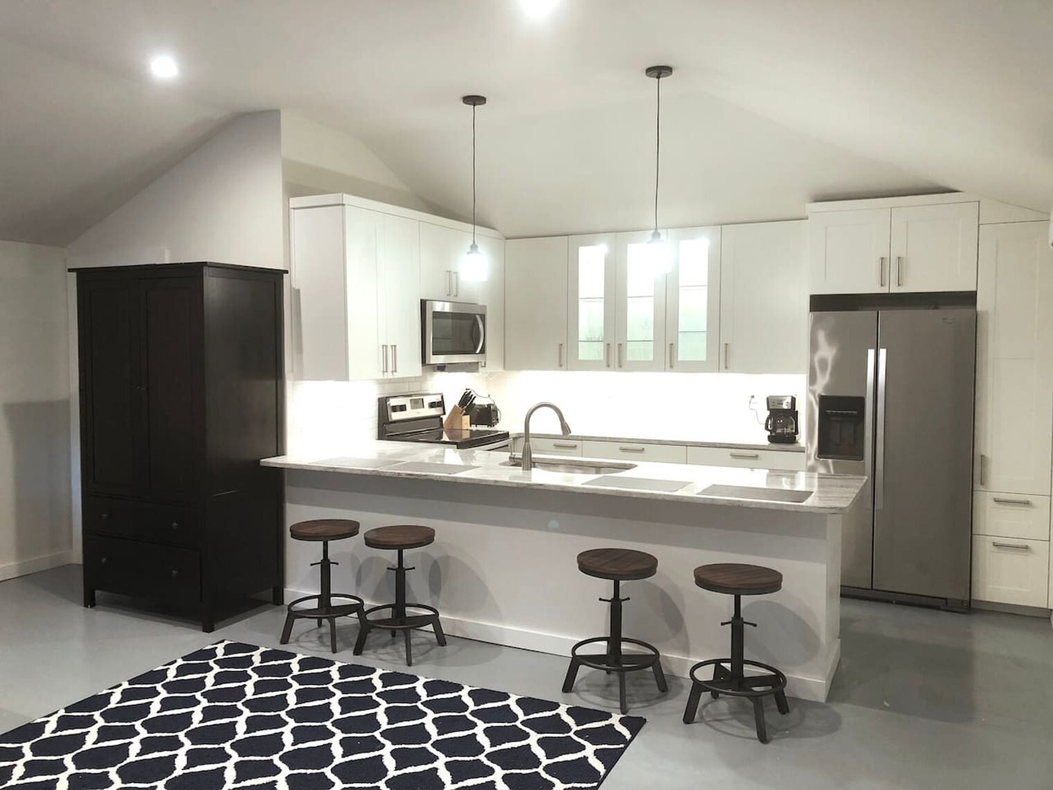 Building Photo - 1929 NW 7th Ln