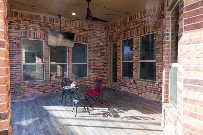 Building Photo - 5519 Caper Shores Ln