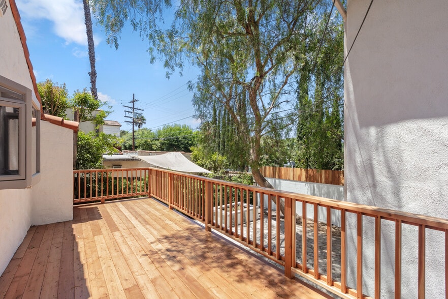 Rear Deck and back yard - 11491 Sunshine Ter