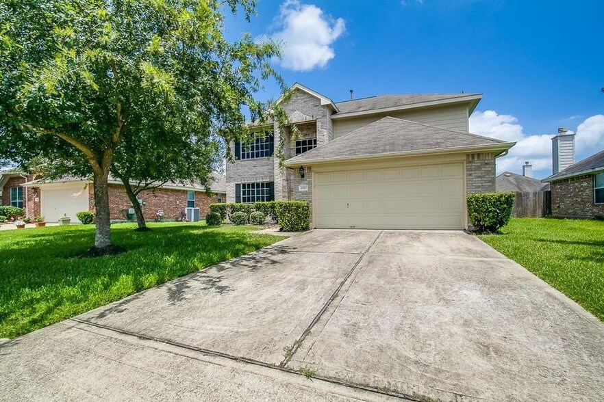 Front of the house - 8310 Coriander Ln