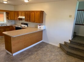 Building Photo - 5302 Lycoming Mall Dr