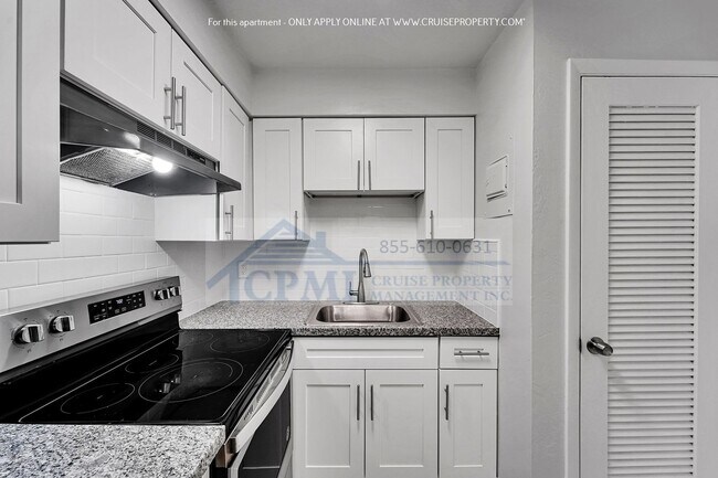 Building Photo - 3249 Coral Hills Dr