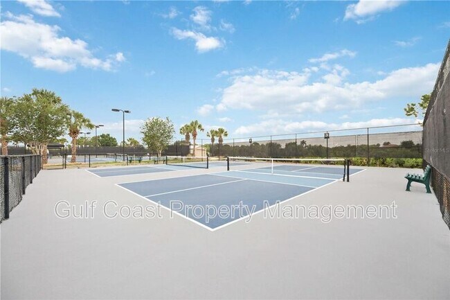 Building Photo - 10485 Crooked Crk Dr