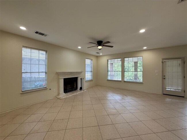 Building Photo - 14725 Banbridge Trail